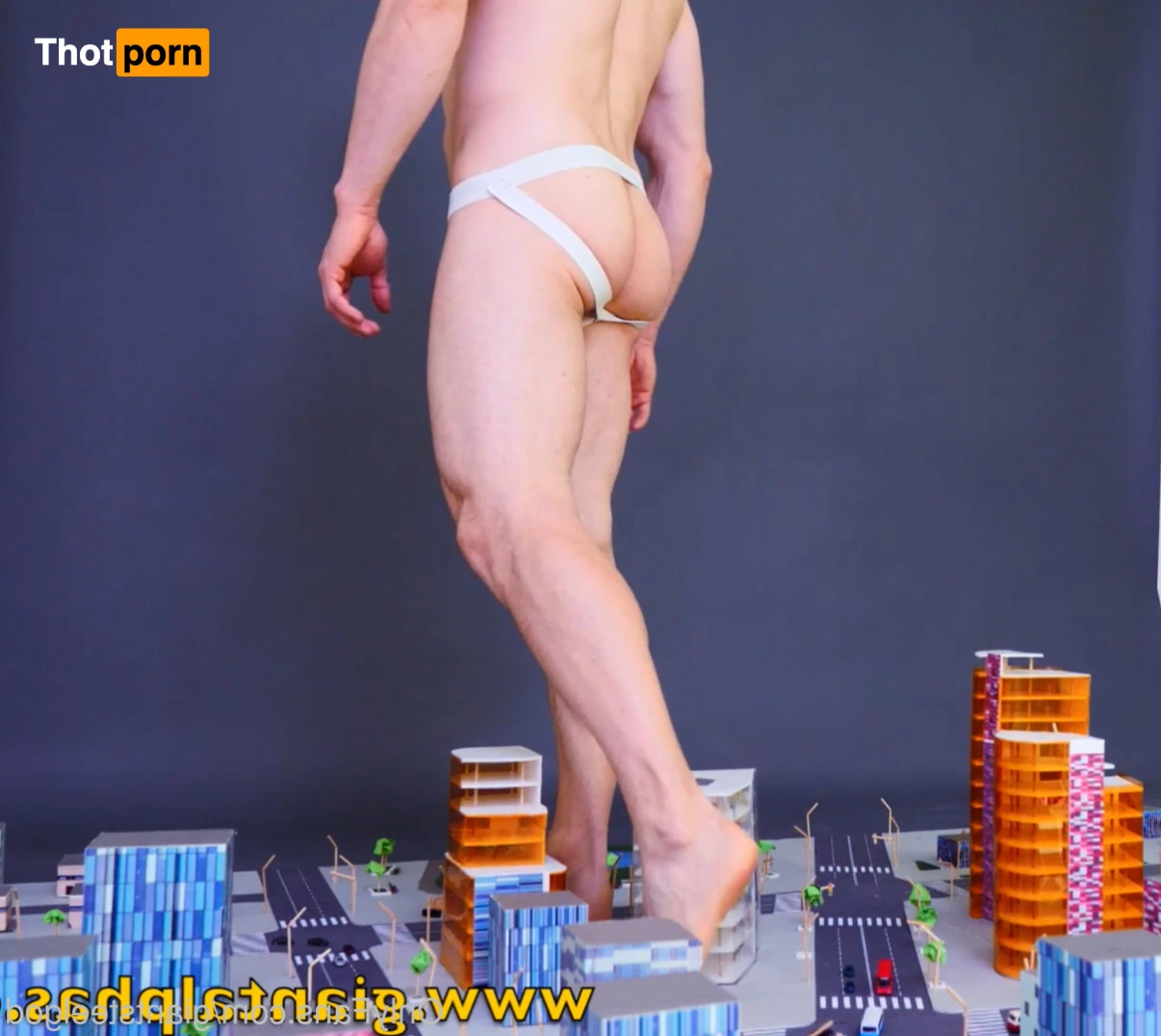 GiantSteelGod 12796634