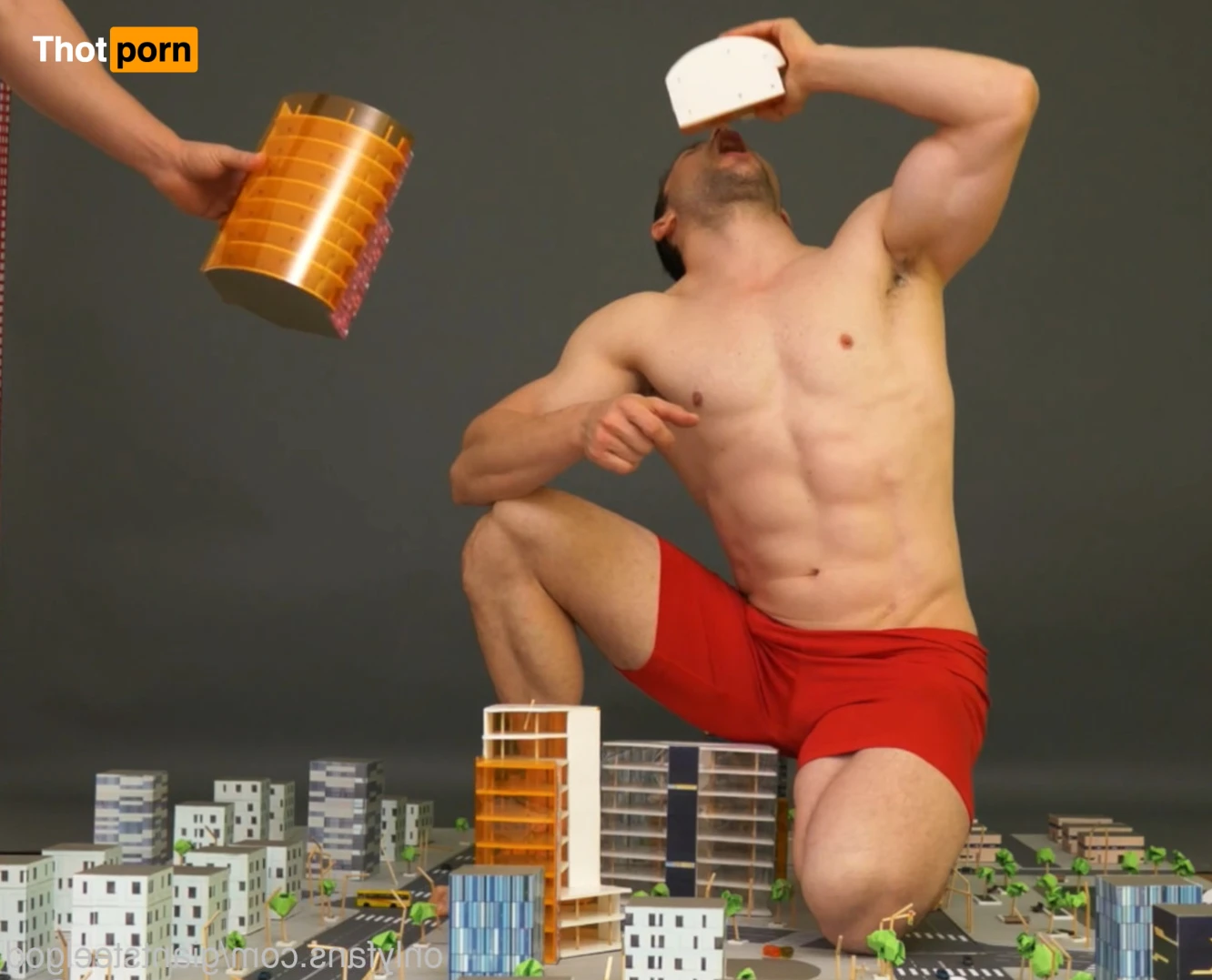 GiantSteelGod 12796691