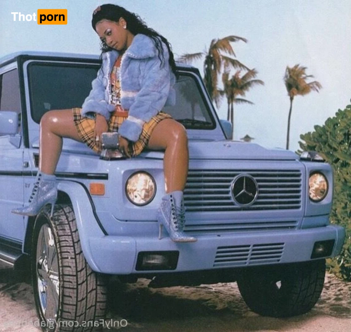 8/14 🎂🎊 CLUB GIA B  FREE 🦋 3309441