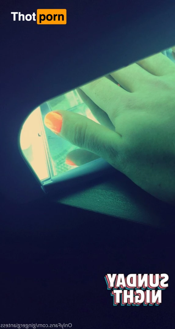 Ginger Giantess💖 3366667