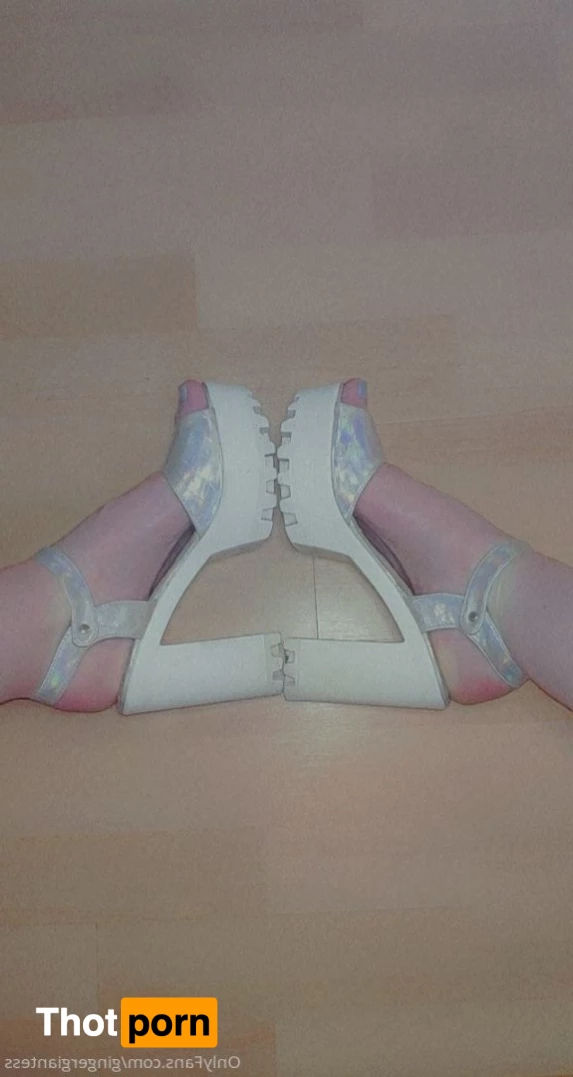 Ginger Giantess💖 3366825