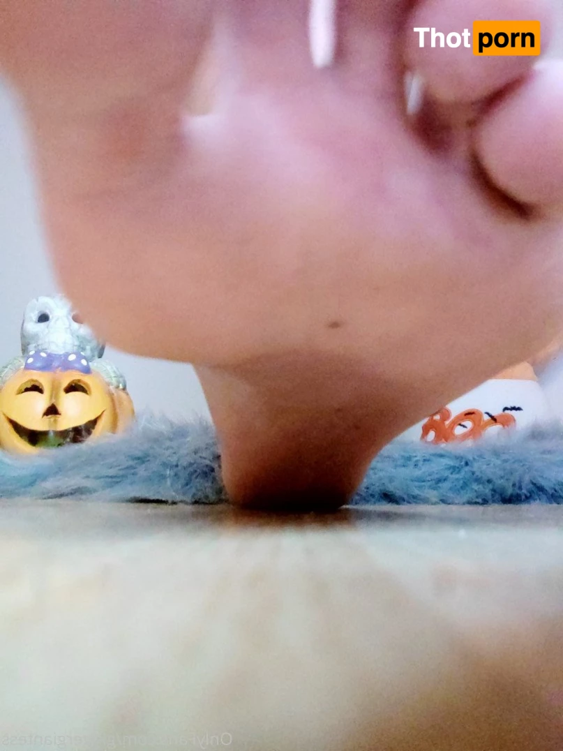 Ginger Giantess💖 3366881