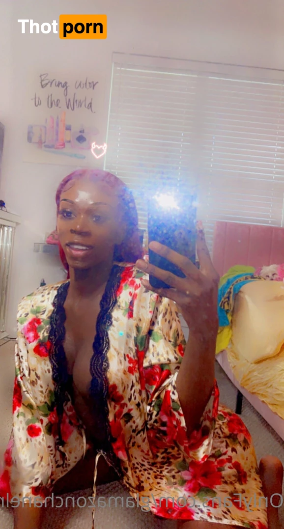 THE BIG🍆WOMAN👸🏿( FREE PAGE) 6318654