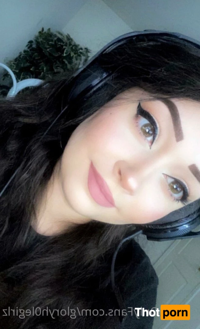 gloryh0legirlz 3582172