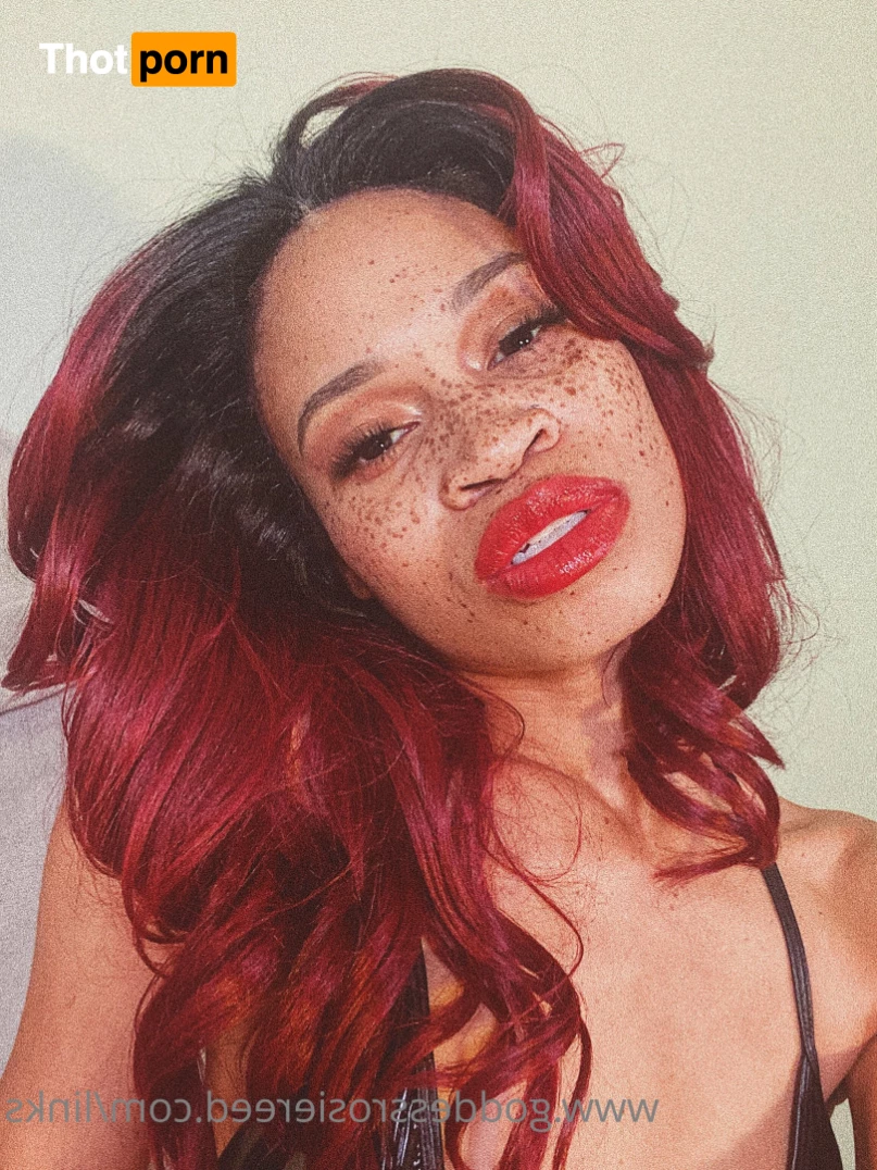 Goddess Rosie Reed 👑 6403827