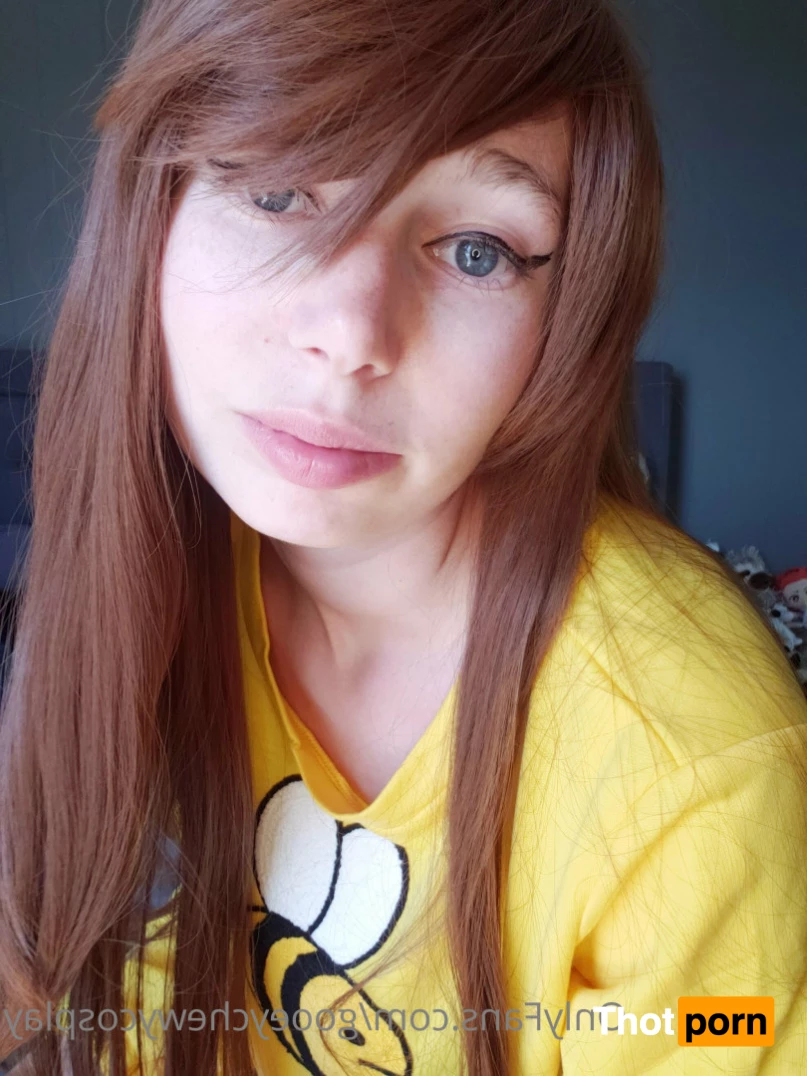 Gooeychewycosplay 6271098