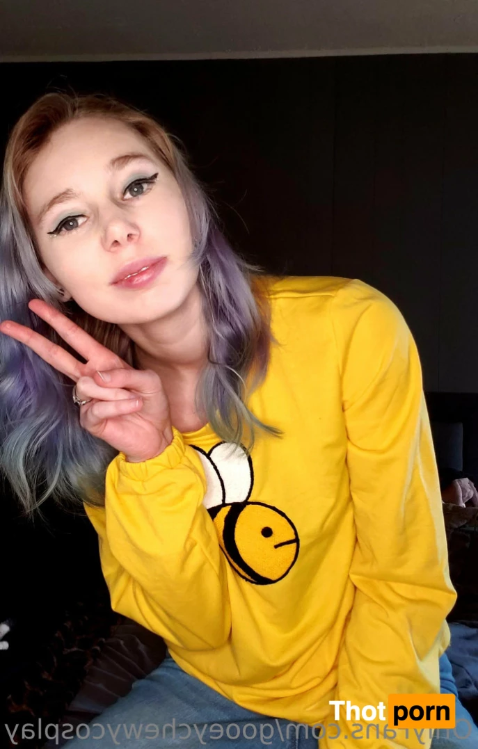 Gooeychewycosplay 9531509