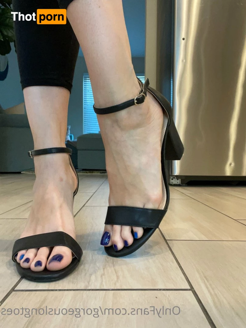 Gorgeous Long Toes 3377270