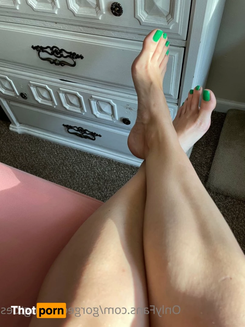 Gorgeous Long Toes 3377318