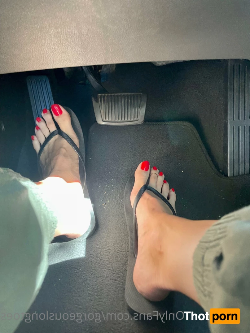 Gorgeous Long Toes 5948690