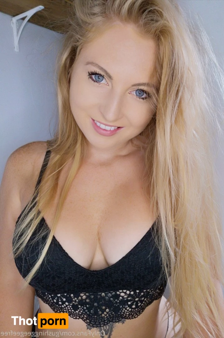 GUSHING GEE GEE 💦 3389017