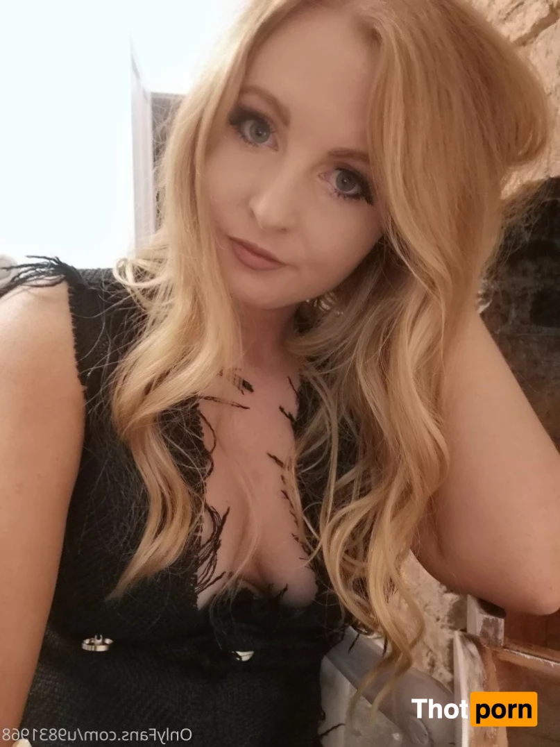 GUSHING GEE GEE 💦 3389103