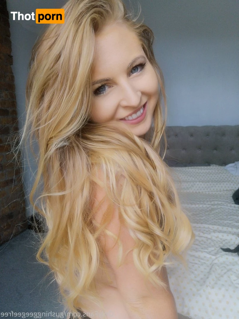 GUSHING GEE GEE 💦 3389246