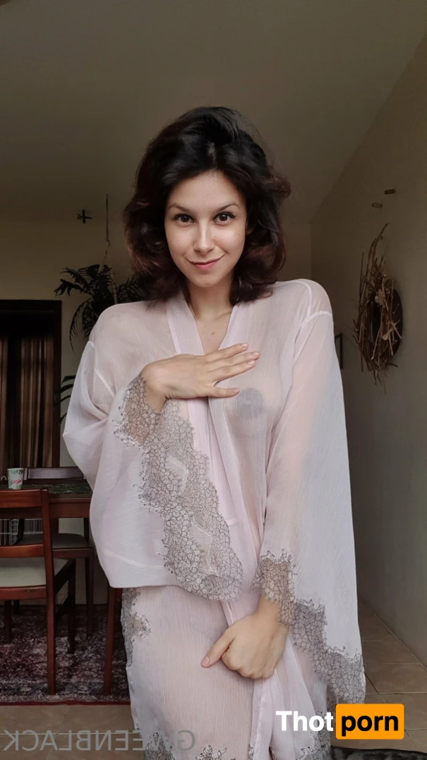 GweenBlack 💗 12525782