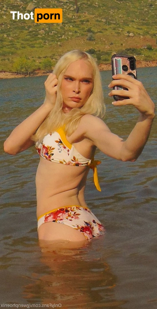 Gwen Phoenix 3379807