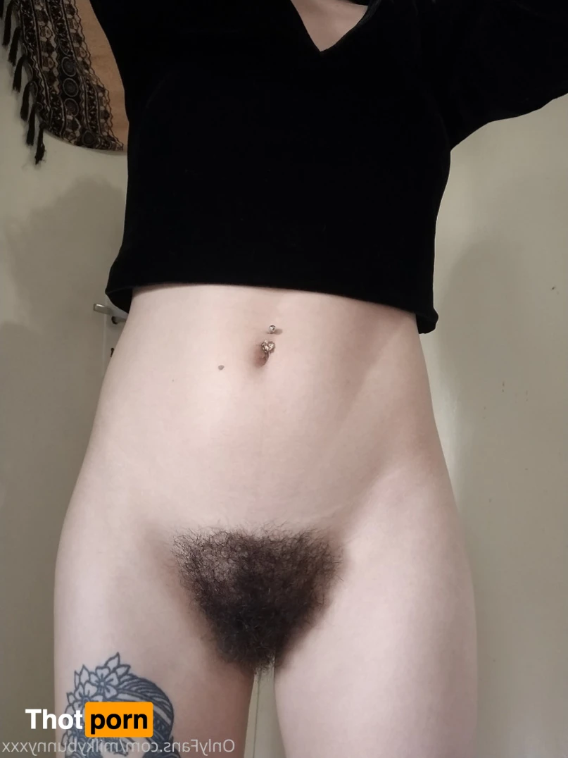 Angela 🌿 12514922