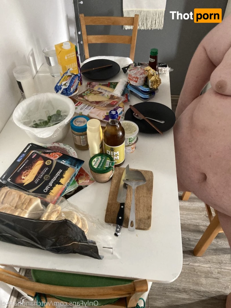 Alice and Hansel 3316882