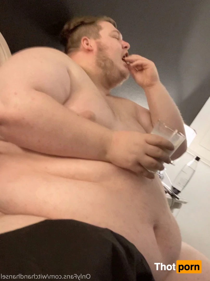 Alice and Hansel 3316938