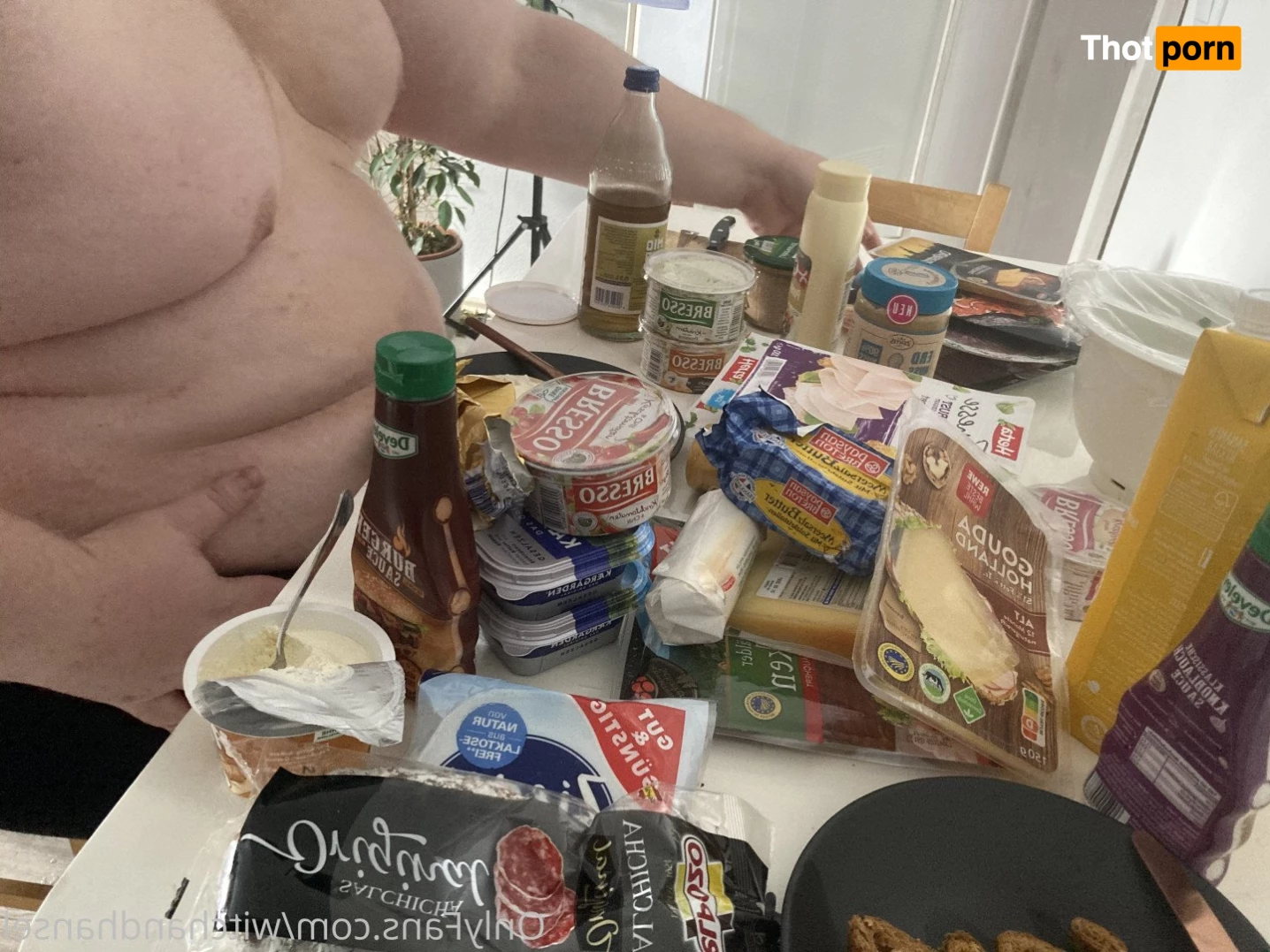 Alice and Hansel 3317069