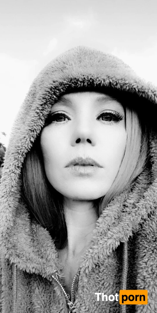 Heather Carolin 5924033