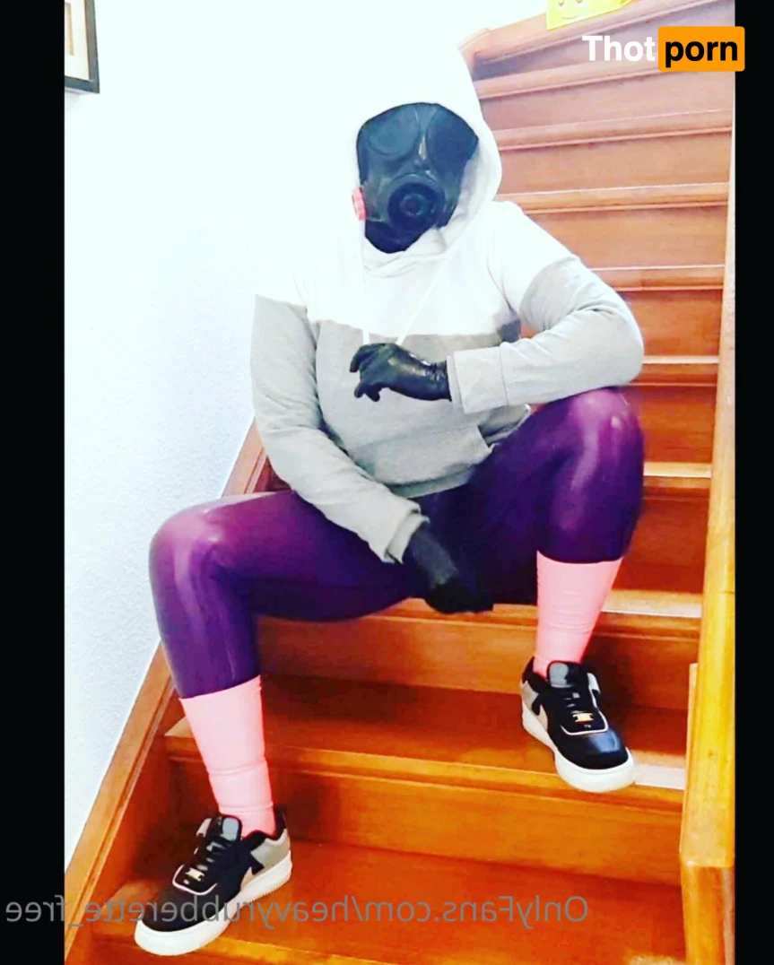 Heavyrubberette_free 12256019