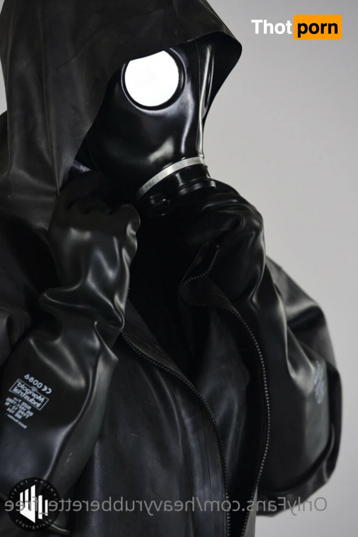 Heavyrubberette_free 12256708