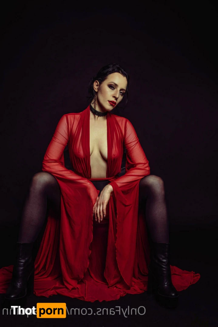 👑 QUINN 👑 12227638