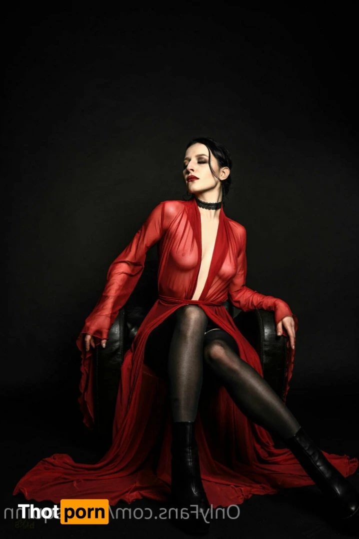 👑 QUINN 👑 12227797