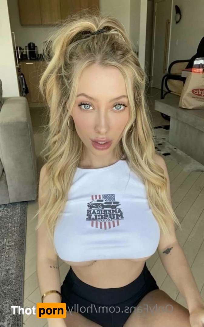 hollyanderson18 3303359