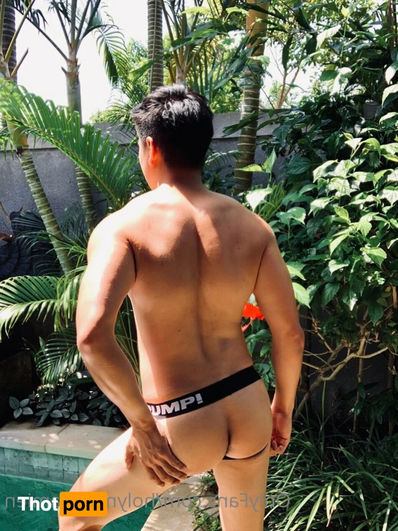 Damien Lou Free 12225697