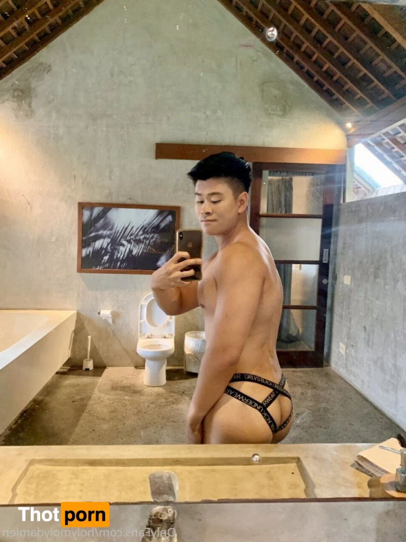 Damien Lou Free 12226067