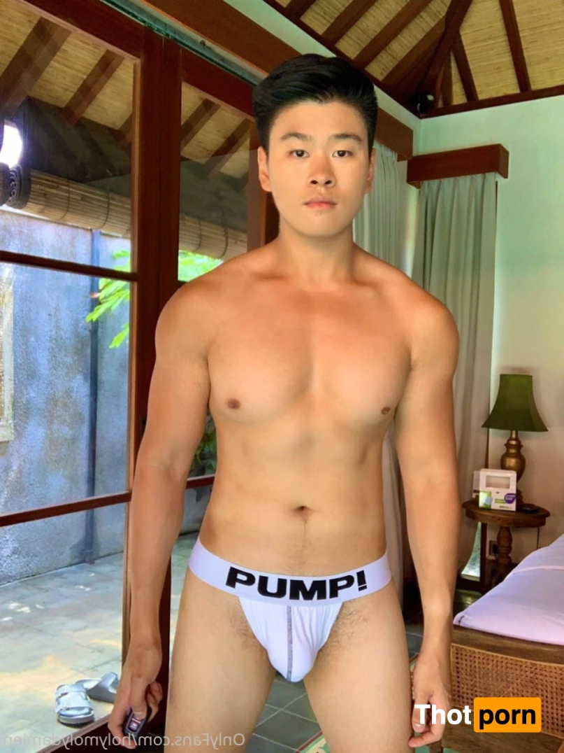 Damien Lou Free 12226851