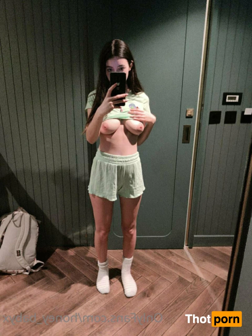 Honey 🍯🇮🇪🐻 5892216