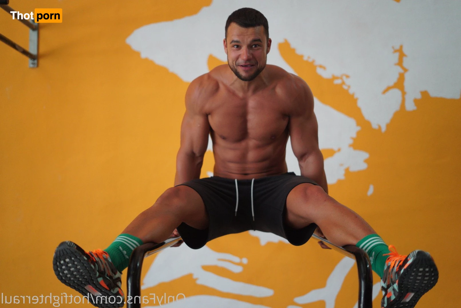 Hot Fighter Raul 3252225