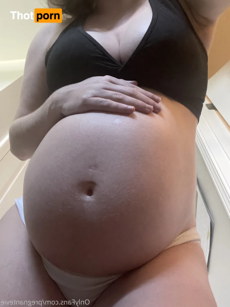 Hot Mom Evie 🥵 5872026