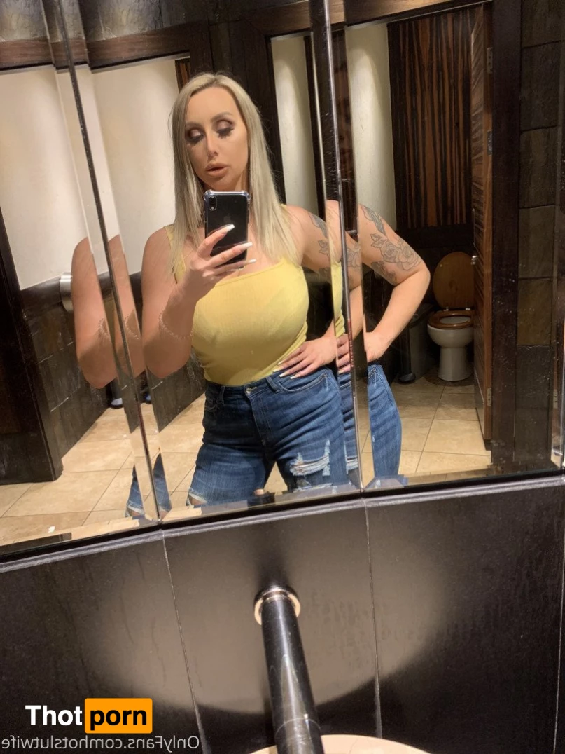 hotsluttymilf 3369439