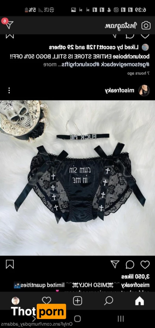 Humpday addams 5855118