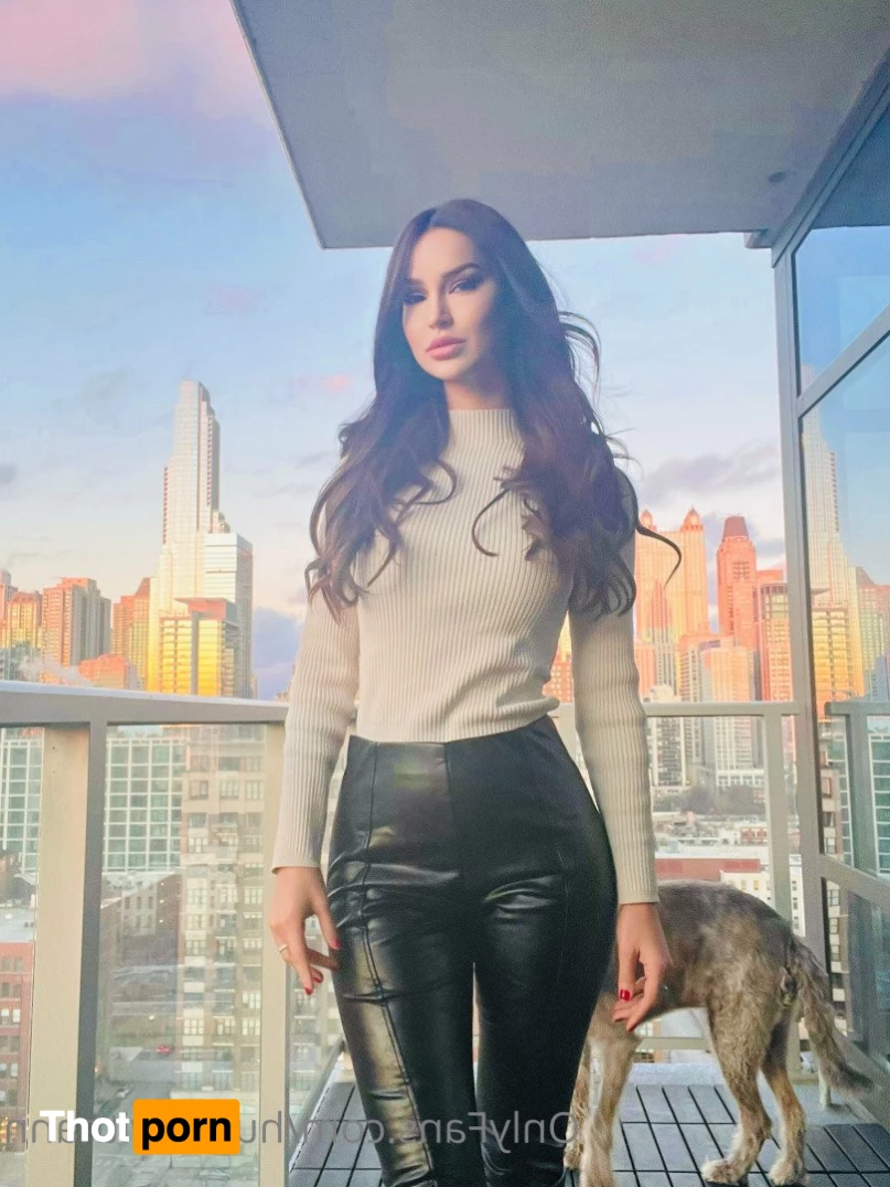 Hustle With Ann 3356152