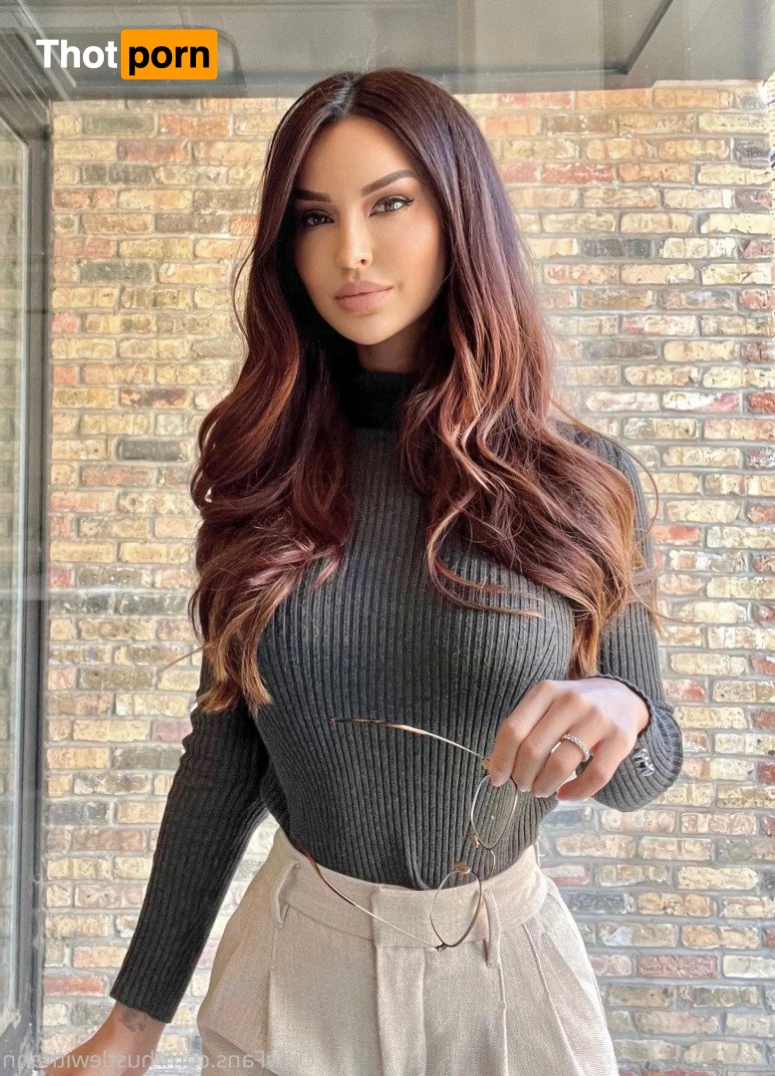 Hustle With Ann 3356441