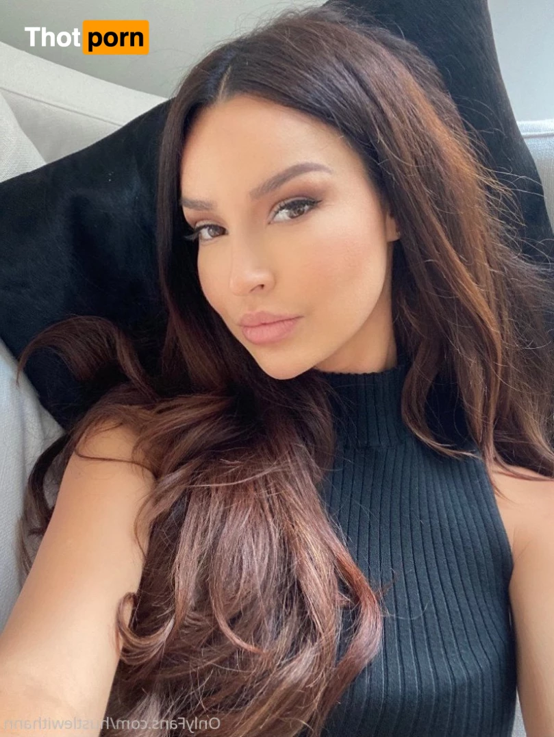 Hustle With Ann 3356462