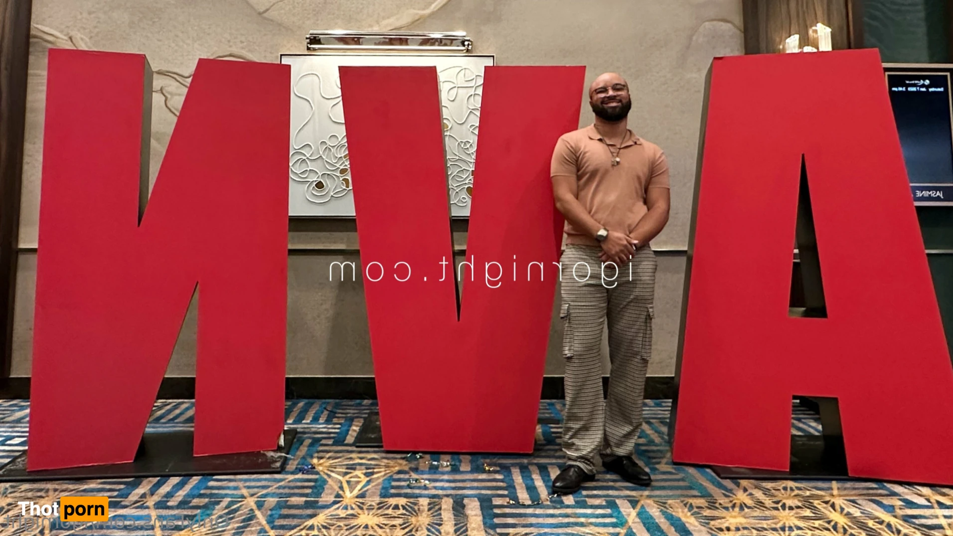 Igor Night Free 12179645