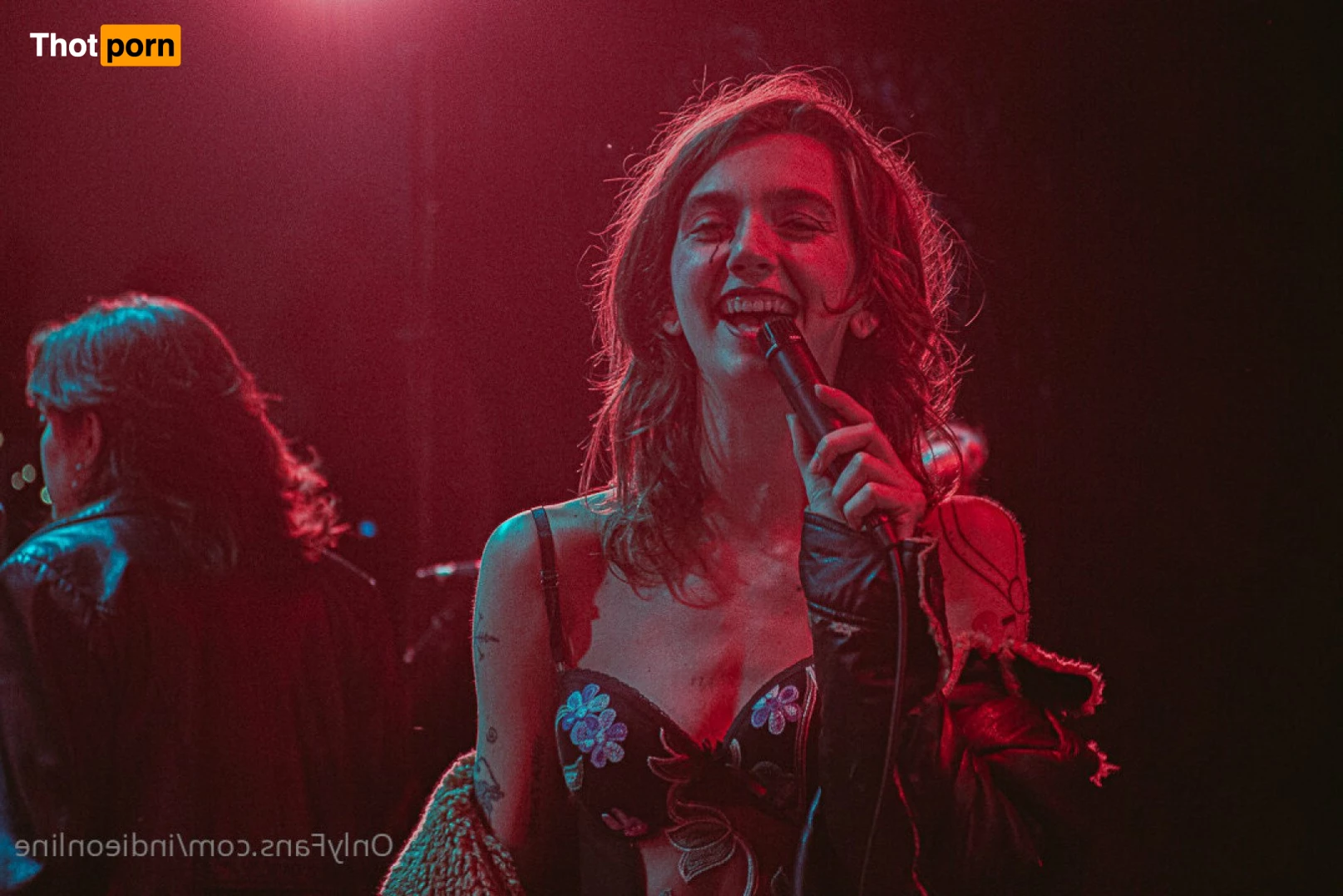 Hairy Indie  ♡ 3343605