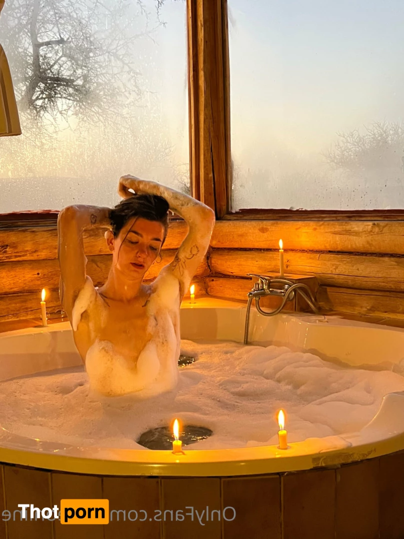 Hairy Indie  ♡ 7680563