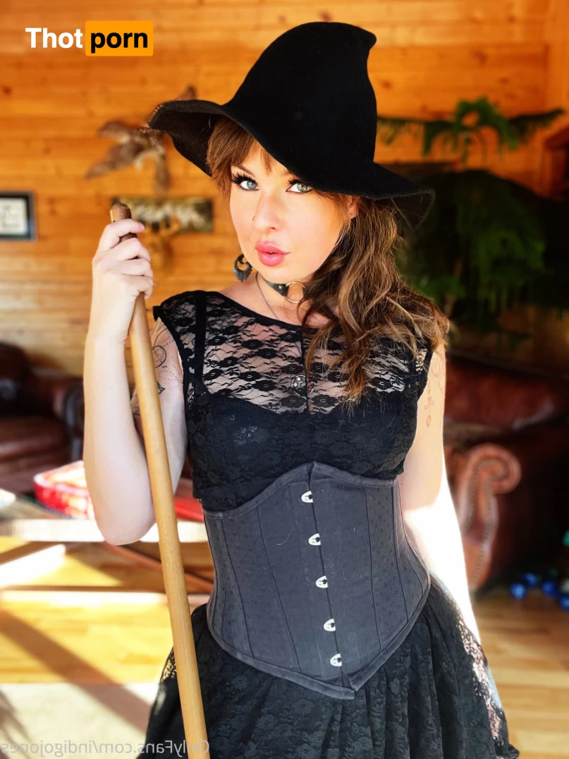 𝐈ndìgo Jone𝐒 10045085