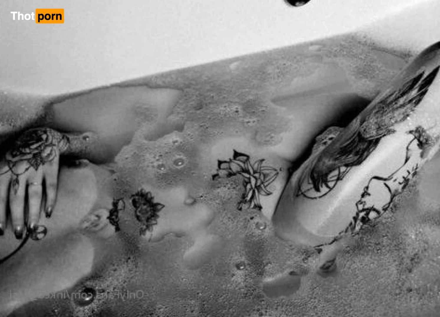 TätowierteErotik. 3396163