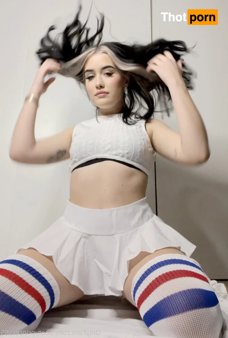 INTERNETTH0TT FREE PREVIEWS 3148255