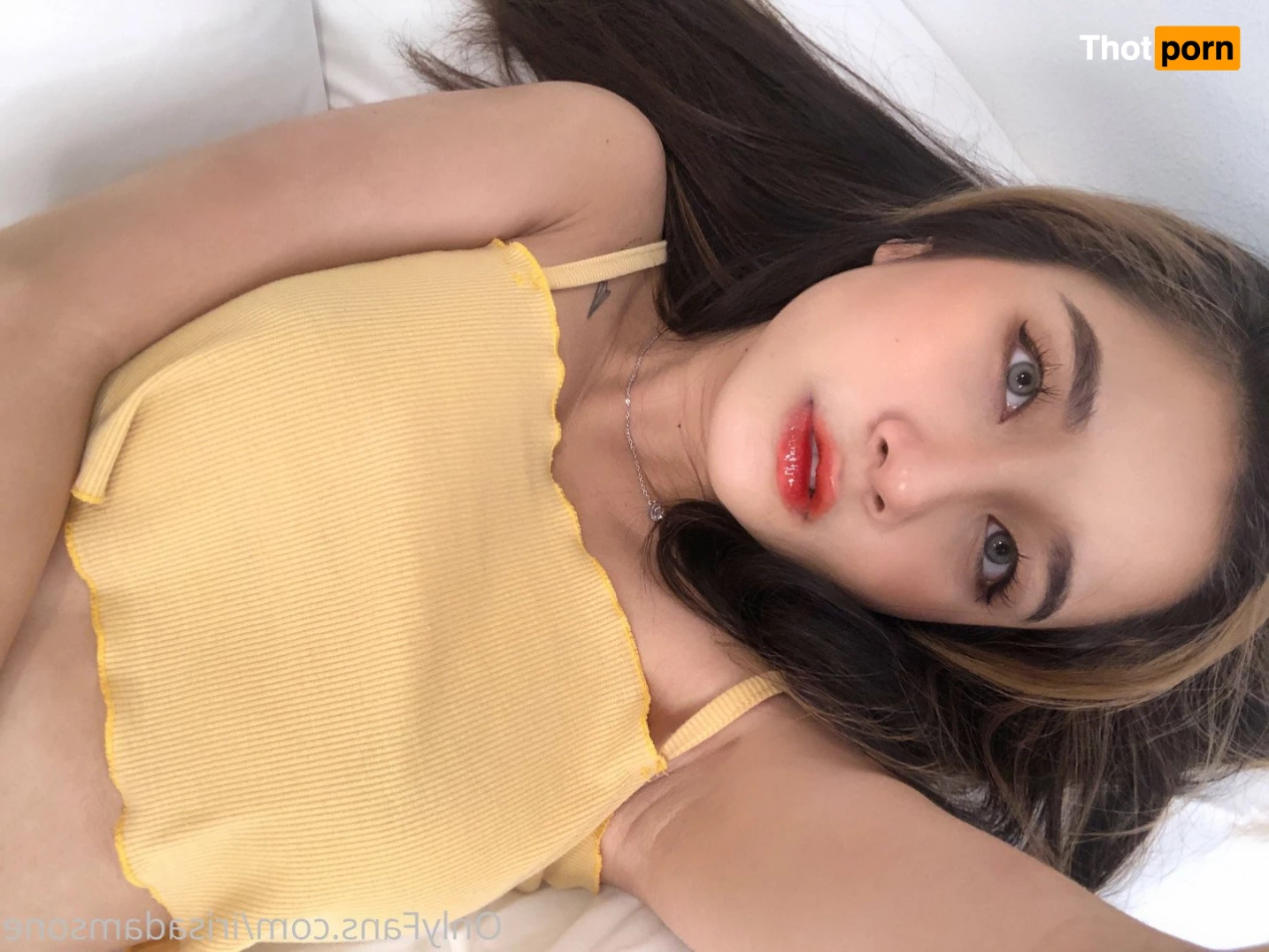 Iris 🐉 (Free) 3275213