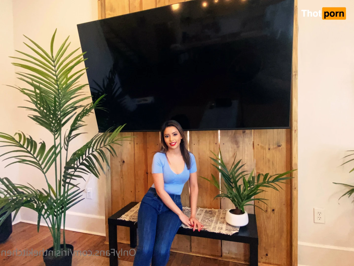 Iris In The Kitchen 15672340