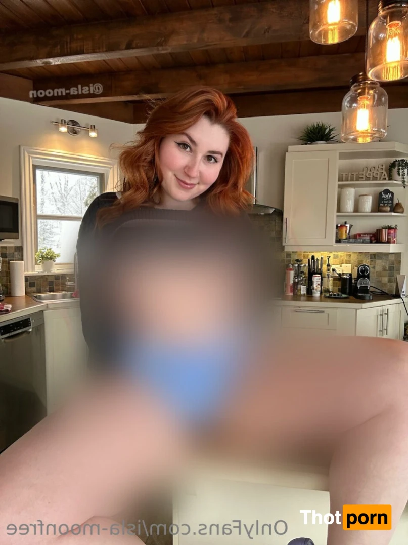 Isla Moon✨Free 12091005