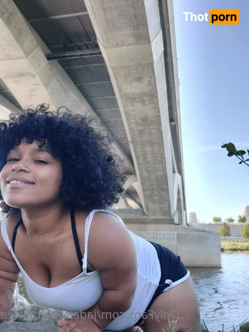 Jade.rabbit96 6088021